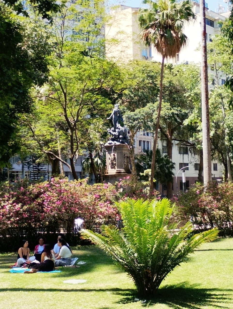Reunião de mulheres Universo da Imperatriz